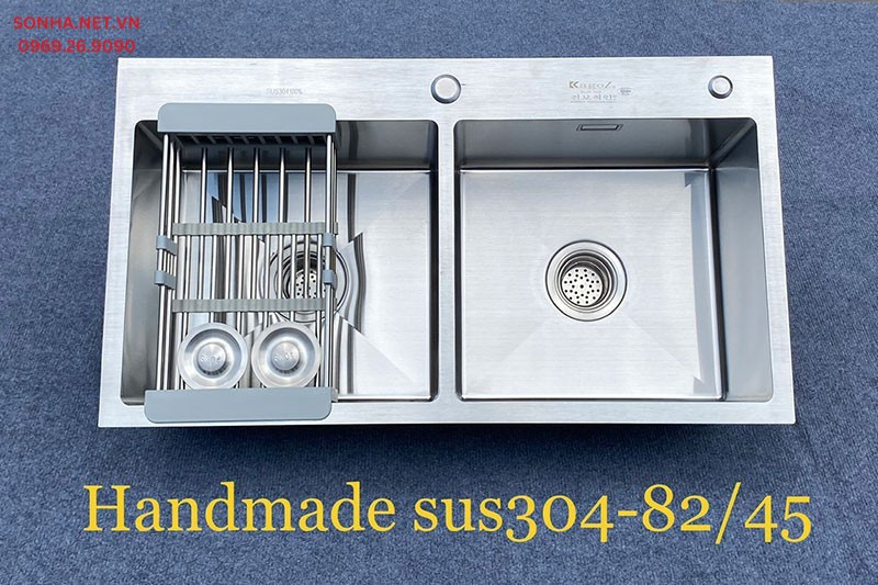 H&igrave;nh ảnh thực tế của bồn rửa ch&eacute;n b&aacute;t Kagol K8245-304 2 hố c&acirc;n