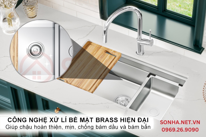 C&ocirc;ng nghệ Brass cho bề mặt chống b&aacute;m dầu, hạn chế xước mờ