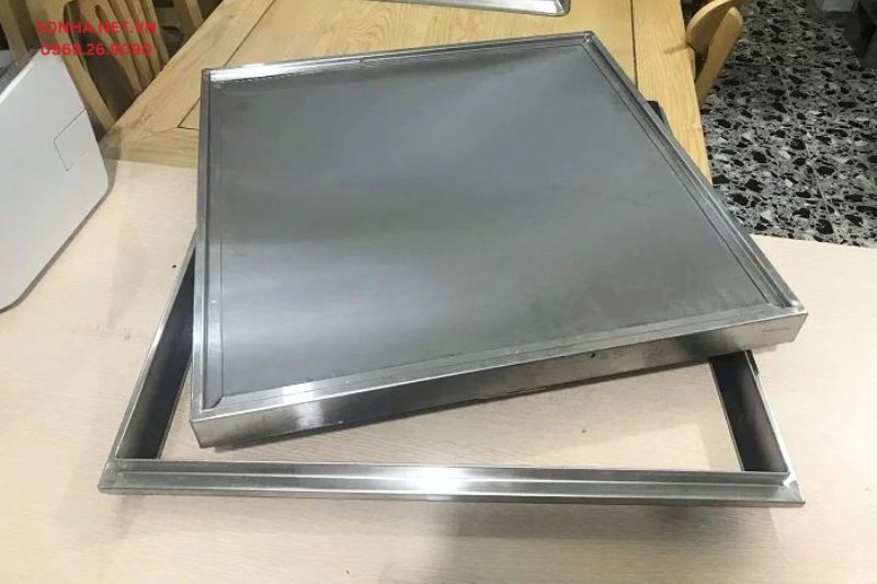 Nắp bể ngầm inox 700x700 chịu tải 500kg