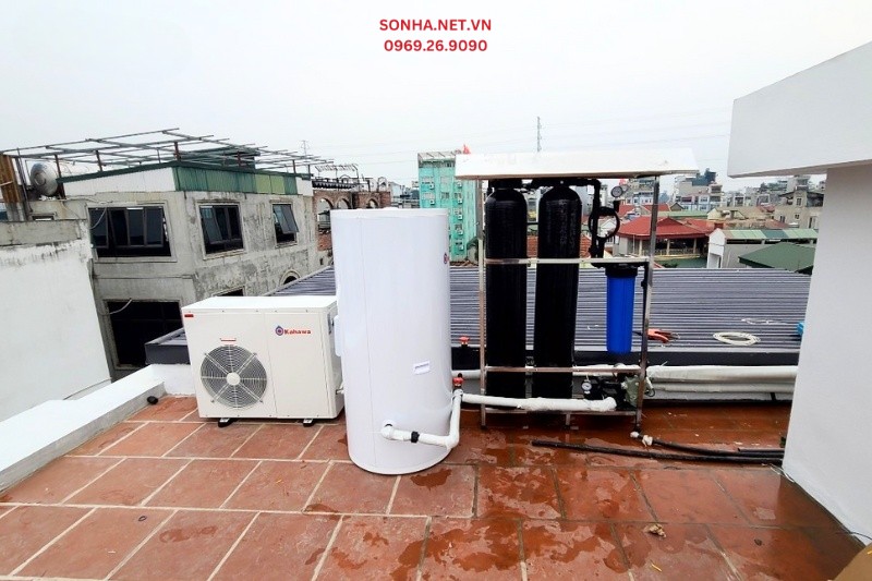 Lắp đặt hệ thống nước n&oacute;ng trung t&acirc;m heat pump t&aacute;ch rời