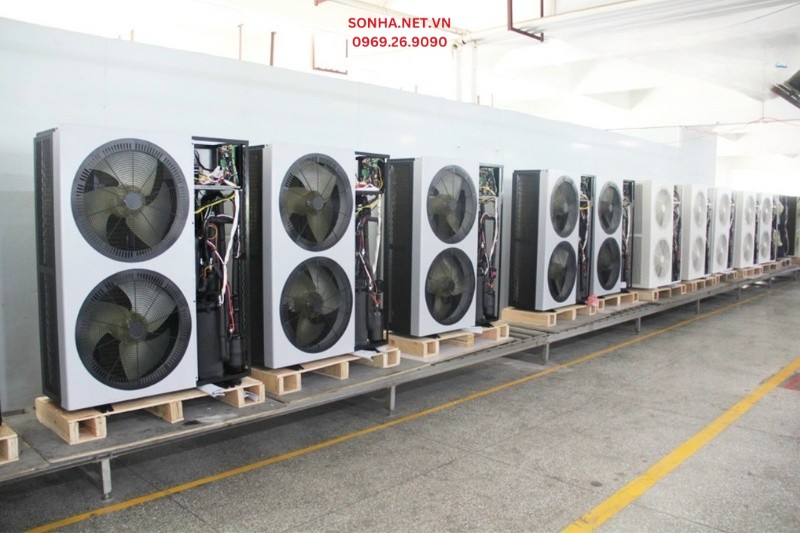 Lắp đặt m&aacute;y bơm nhiệt nước n&oacute;ng trung t&acirc;m Kahawa tại kh&aacute;ch sạn