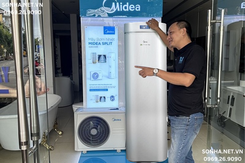 Lắp đặt máy bơm nhiệt nước nóng trung tâm Midea tại nhà khách hàng