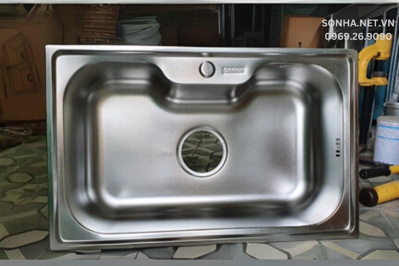 Ảnh thực tế bồn rửa ch&eacute;n 1 hố lớn Gorlde GD 027
