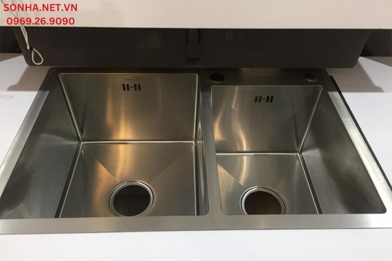 H&igrave;nh ảnh thực tế bồn rửa ch&eacute;n inox Cielo CE 7843L