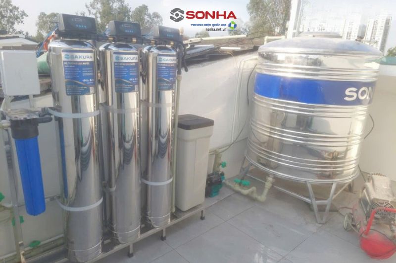 Lắp đặt combo 8KBET 456 được xếp hạng cao nhất inox v&agrave; lọc tổng đầu nguồn xử l&yacute; nước sinh hoạt
