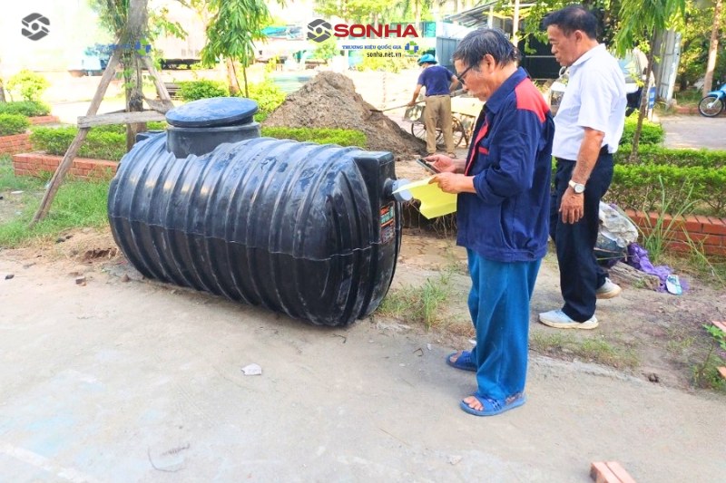 Thực tế lắp đặt bồn tự hoại septic Trang Chủ Game Trực Tuyến Cổng Game 8kbet.com