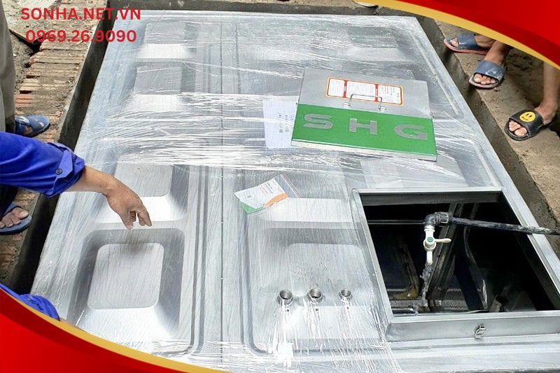 Hình ảnh lắp đặt bể nước inox ngầm
