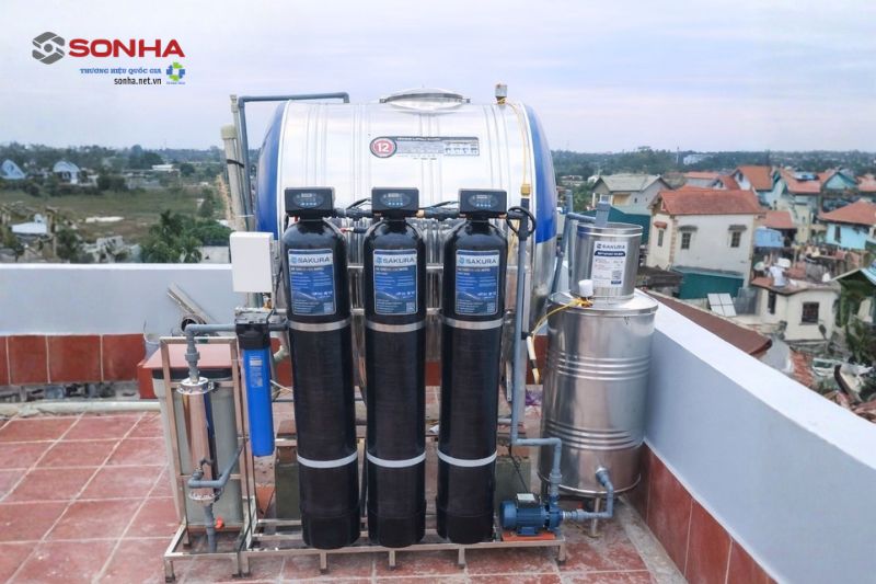 Thực tế lắp đặt hệ thống lọc nước 8Kbet123 hỗ trợ 24/7 3 cột SKGKUF313MC