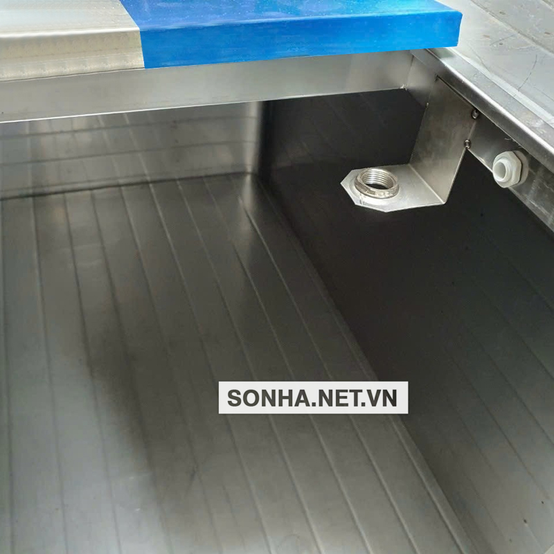 Bể Nước vuông đặt nổi inox Sakura 4000L 